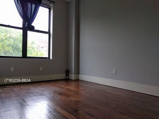 Rented by Manhattan Management LLC | media 10