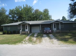 1008-1010 W Lakewood St, Ozark, MO 65721