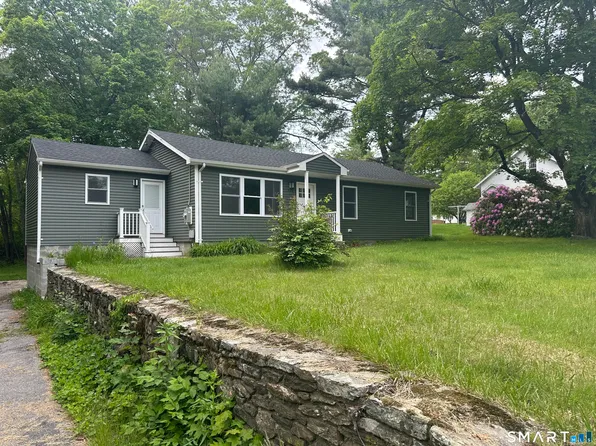 432 Church St, Putnam, CT 06260