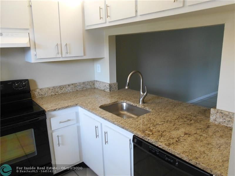 1st image of 10516 NW 10th St #104