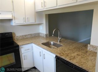10516 NW 10th St #104, Hollywood, FL 33026