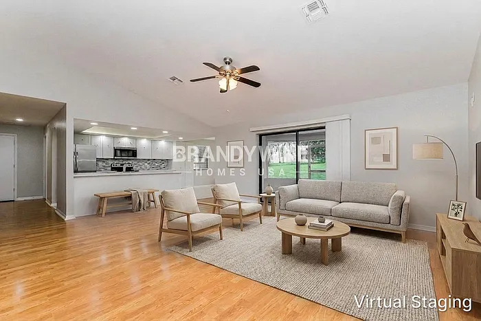 12497 Harper St — Photo 3