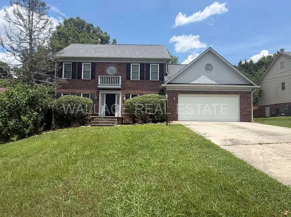 1209 Halifax Rd, Knoxville, TN 37922