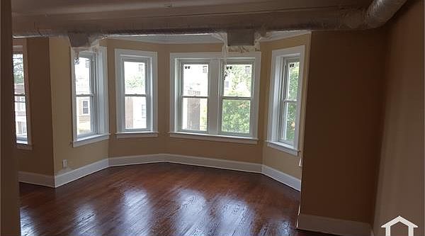 1st image of 7117 S Cornell Ave #3S