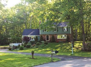 40 Sawyer Rd, Hampstead, NH 03841