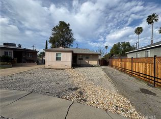 18147 Archwood St, Reseda, CA 91335