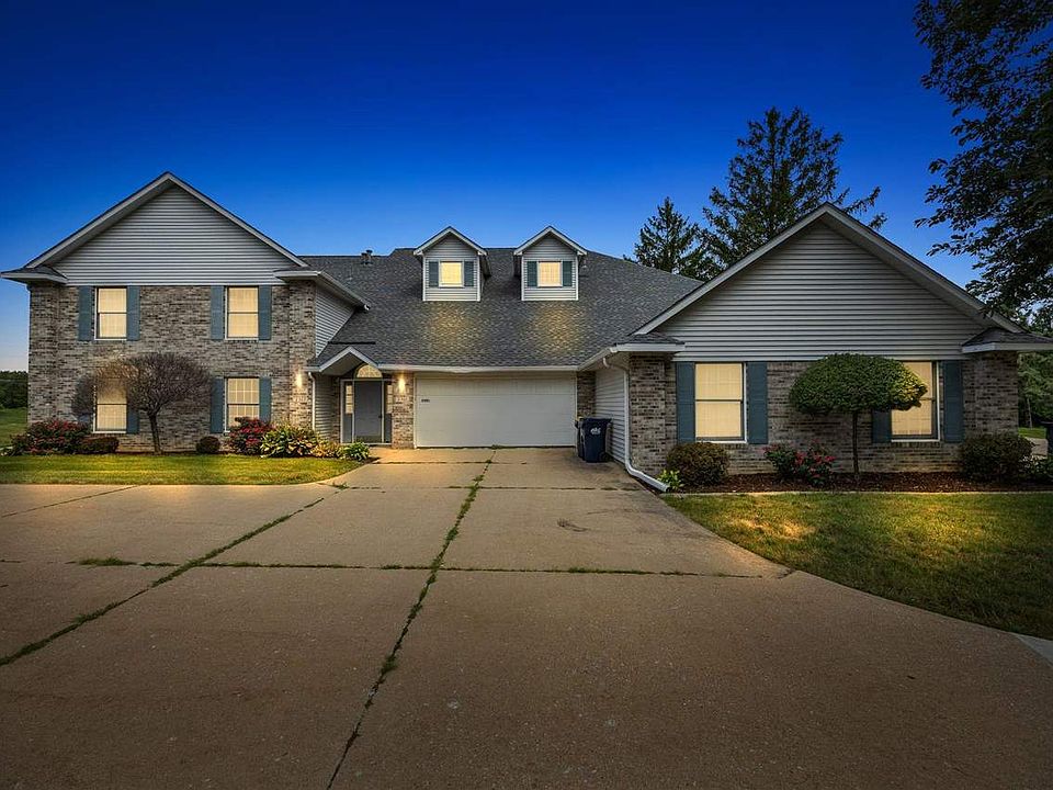 1st image of 2301 Willowbrooke Ln