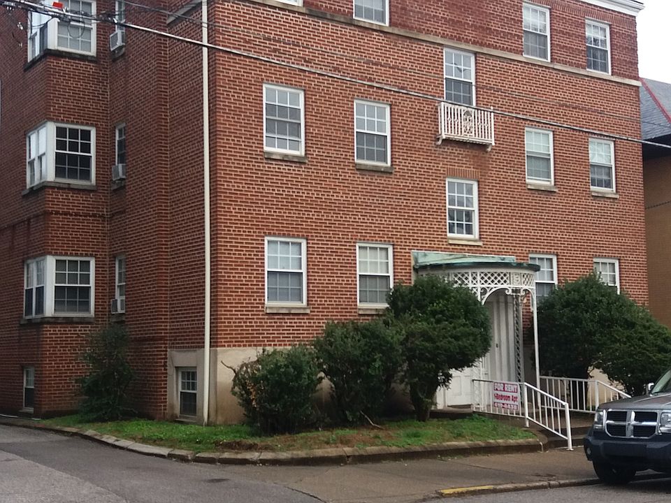 1st image of 107 Bradford St APT 3