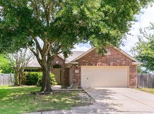 8754 Willancy Ln, Houston, TX 77095