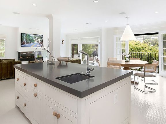 5th image of 5866 Spring Oak Dr