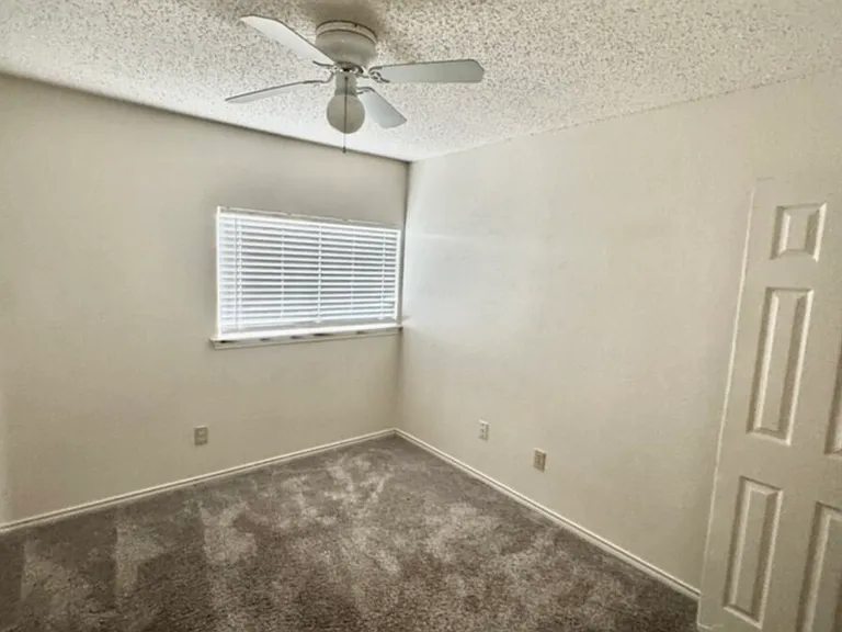 1506 Shalain Dr — Photo 10