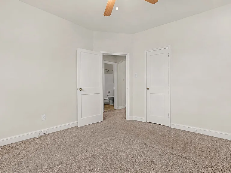 3706 W Franklin St — Photo 13