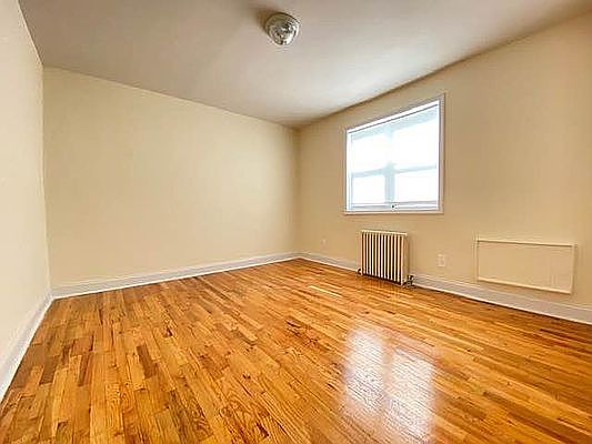 1st image of 40-25 Hampton St #2