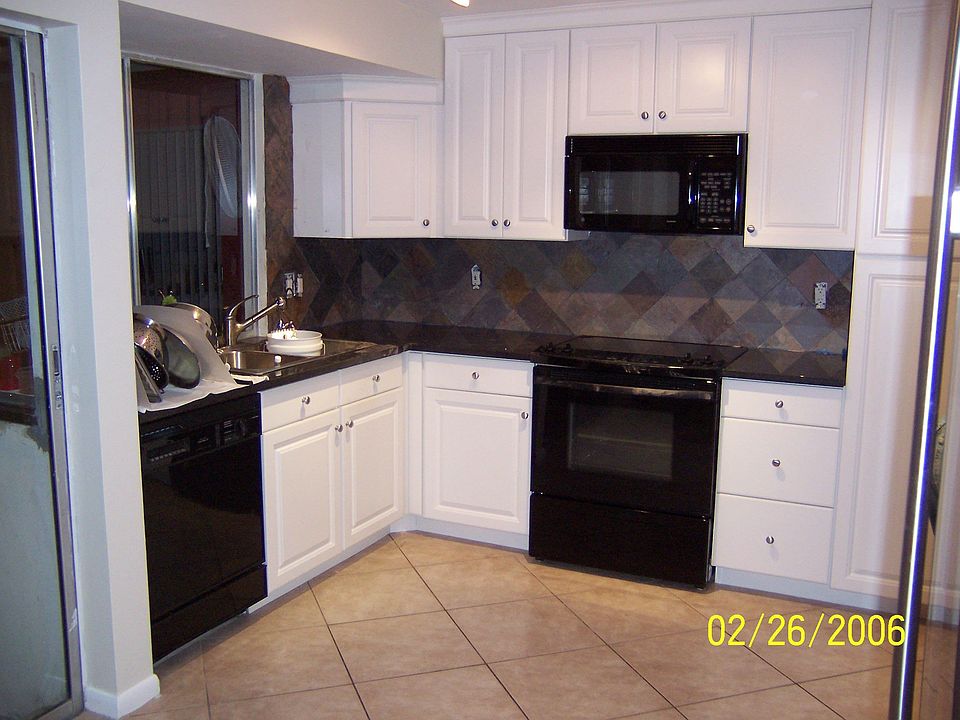 Sub-Zero with Granite counter tops