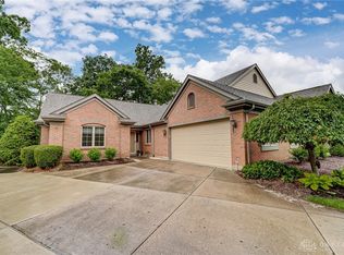 2580 Vienna Estates Dr, Dayton, OH