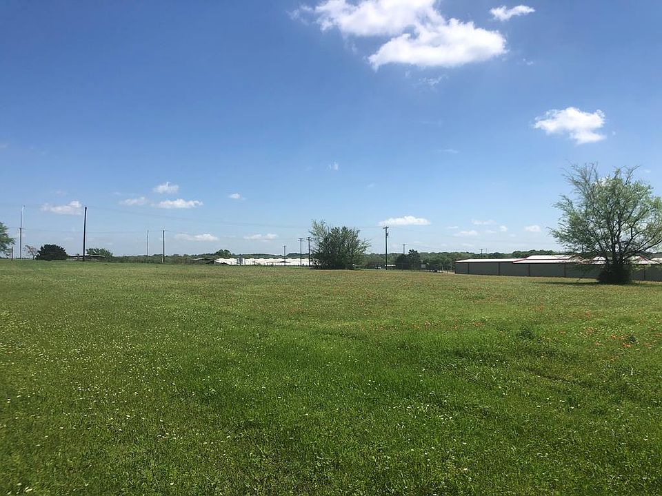 2nd image of 2931 Loop 317