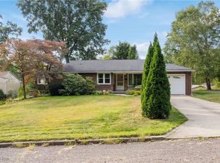 1821 Windsor Rd NE, Massillon, OH 44646