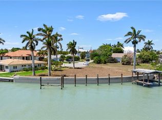 159 Tahiti St, Naples, FL 34113