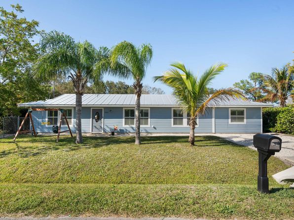 3261 SE Hibiscus Street, Stuart, FL 34997