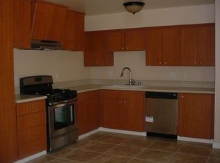 18331 9th St, Bloomington, CA 92316