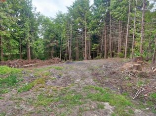 125 SW Green Dr, Waldport, OR 97394
