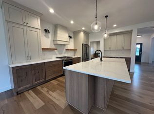9437 Cobalt St, Middleton, WI 53562