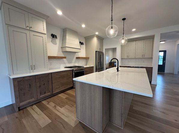 9437 Cobalt St