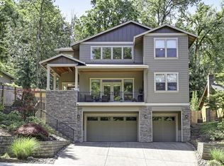 3738 SW Cullen Blvd, Portland, OR 97221