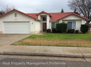 1334 N Atkins Pl, Porterville, CA 93257