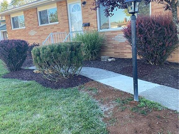 2nd image of 5898 White Pine Dr