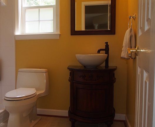 1st Floor Full Bath