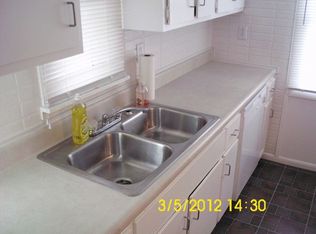 605 Lafayette Dr, Clairton, PA 15025