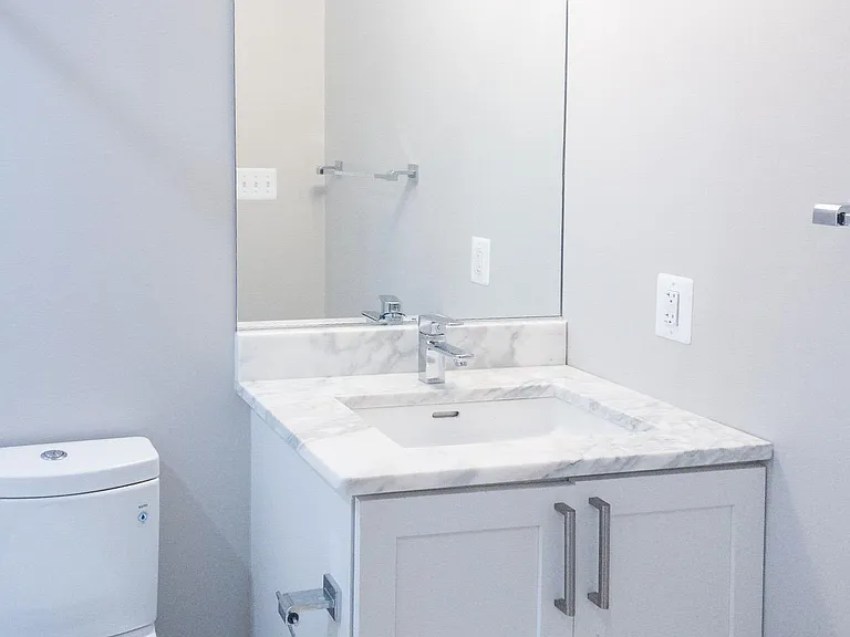 1537 Gales St NE #1 — Photo 3