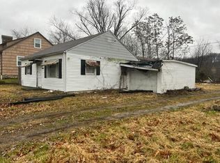 782 N Market St, Logan, OH 43138