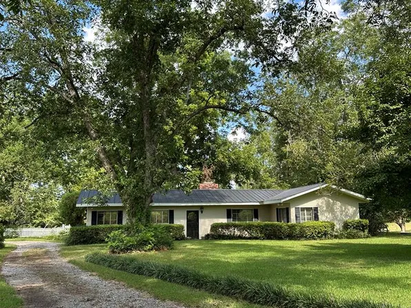 1564 Lovers Lane Rd, Dawson, GA 39842
