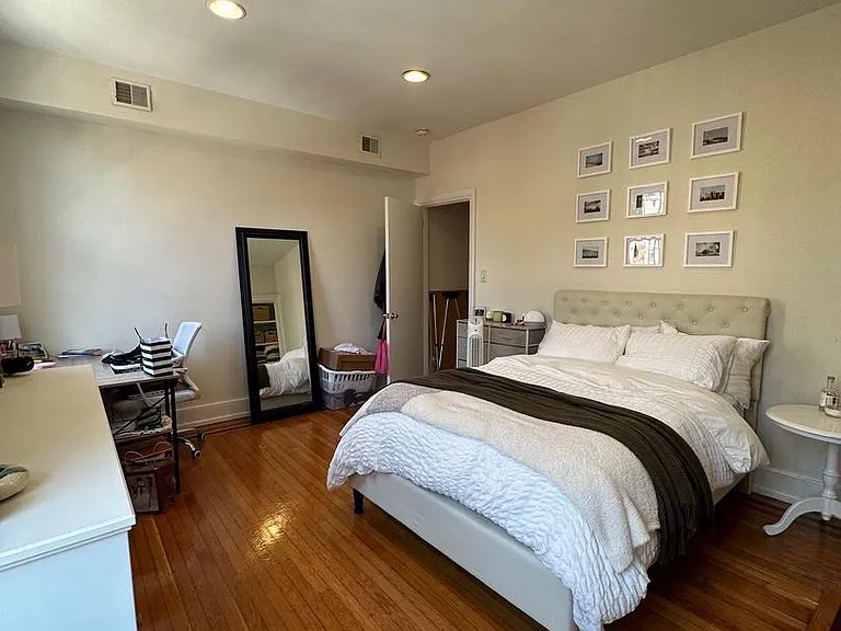 309 S 12th St #3F — Photo 8