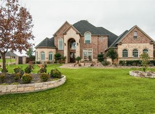 5933 Lakeside Dr, Fort Worth, TX 76179