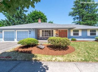 2691 SE Meadow Lark Dr, Hillsboro, OR 97123