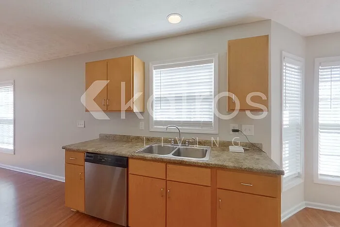 135 Hillandale Rd — Photo 9