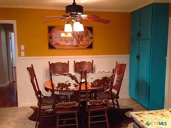 4th image of 2418 Osage Rd