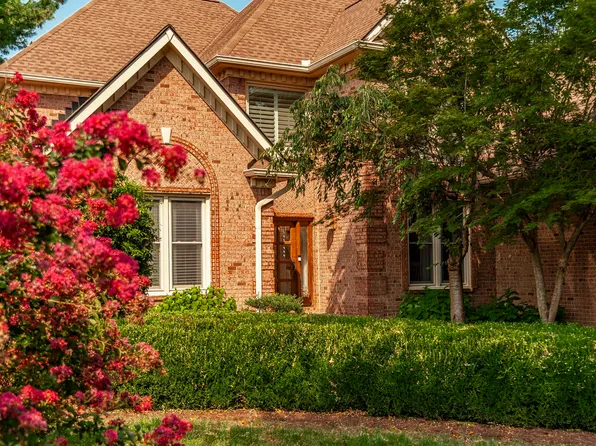 1040 Kendras Run, Gallatin, TN 37066