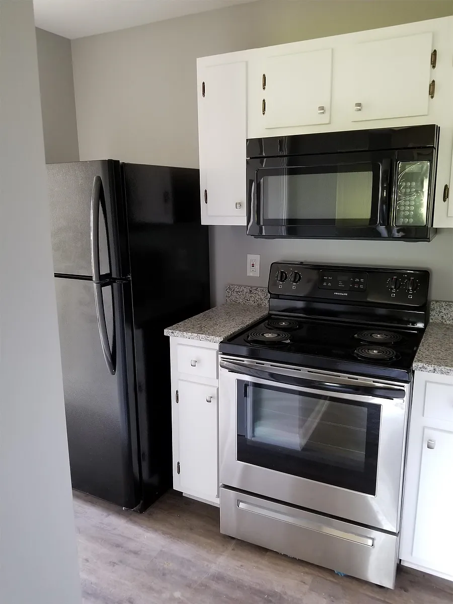 Building Photo - 502 Pecan Dr #114