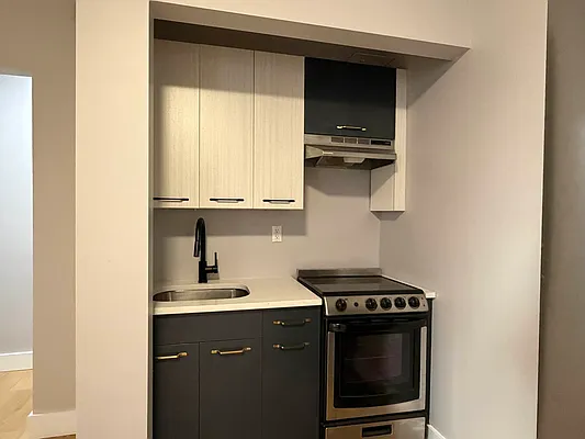 Kitchen, photo 1