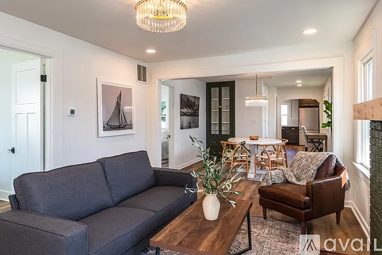 1015 Woodley Rd — Photo 32