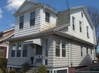 207 East Ave, West Haven, CT 06516