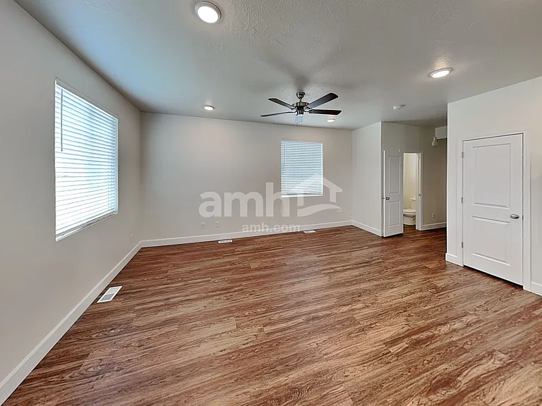 5948 Verdigris Dr — Photo 6