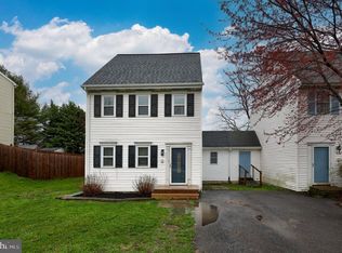 671 S Cedar St, Lititz, PA 17543