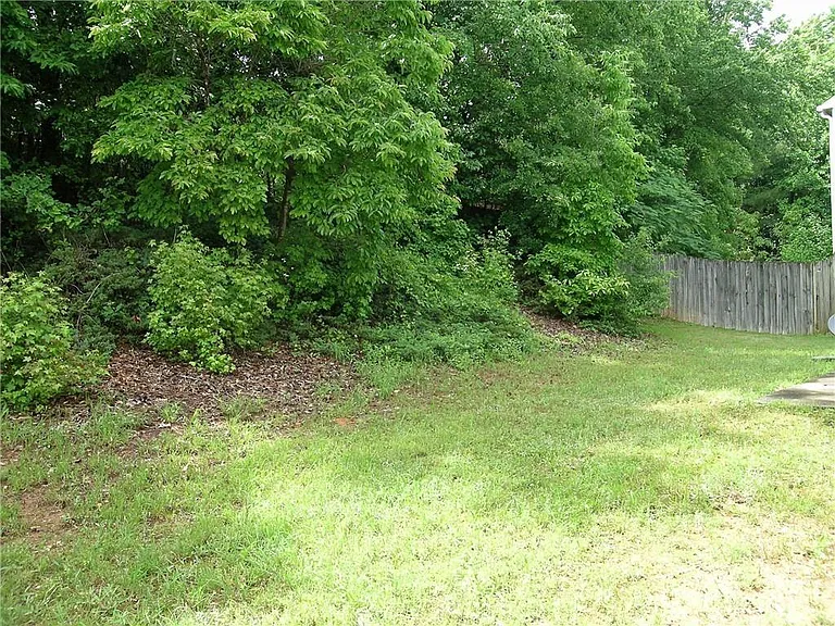 3674 Kentford Ln — Photo 5