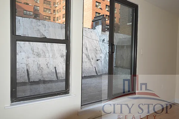 Rented by City Stop Realty | media 22