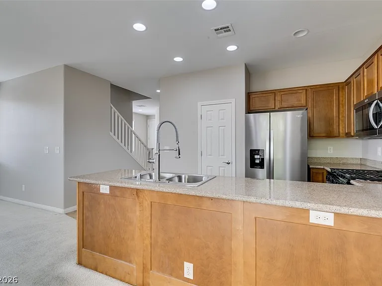284 Trailing Putt Way — Photo 24